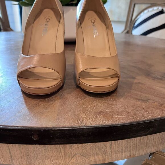 Chanel pump size 40 (US size 10) - Picture 4 of 16